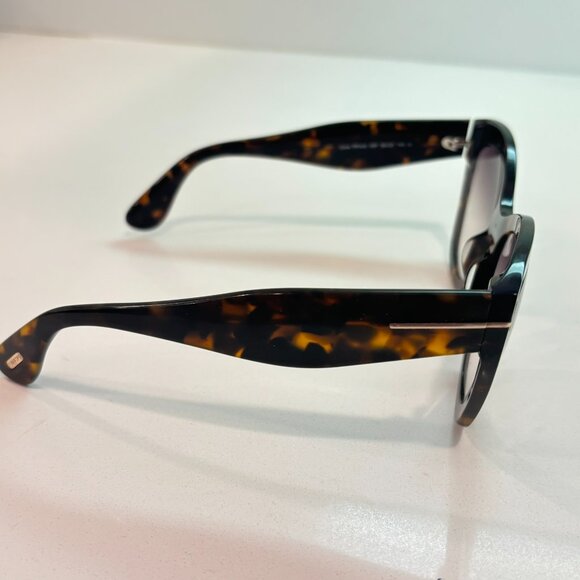 Tom Ford Rx FT0940 - 55F Cara Sunglasses Tortoise Shiny Vintage Dark Havana - Picture 11 of 11